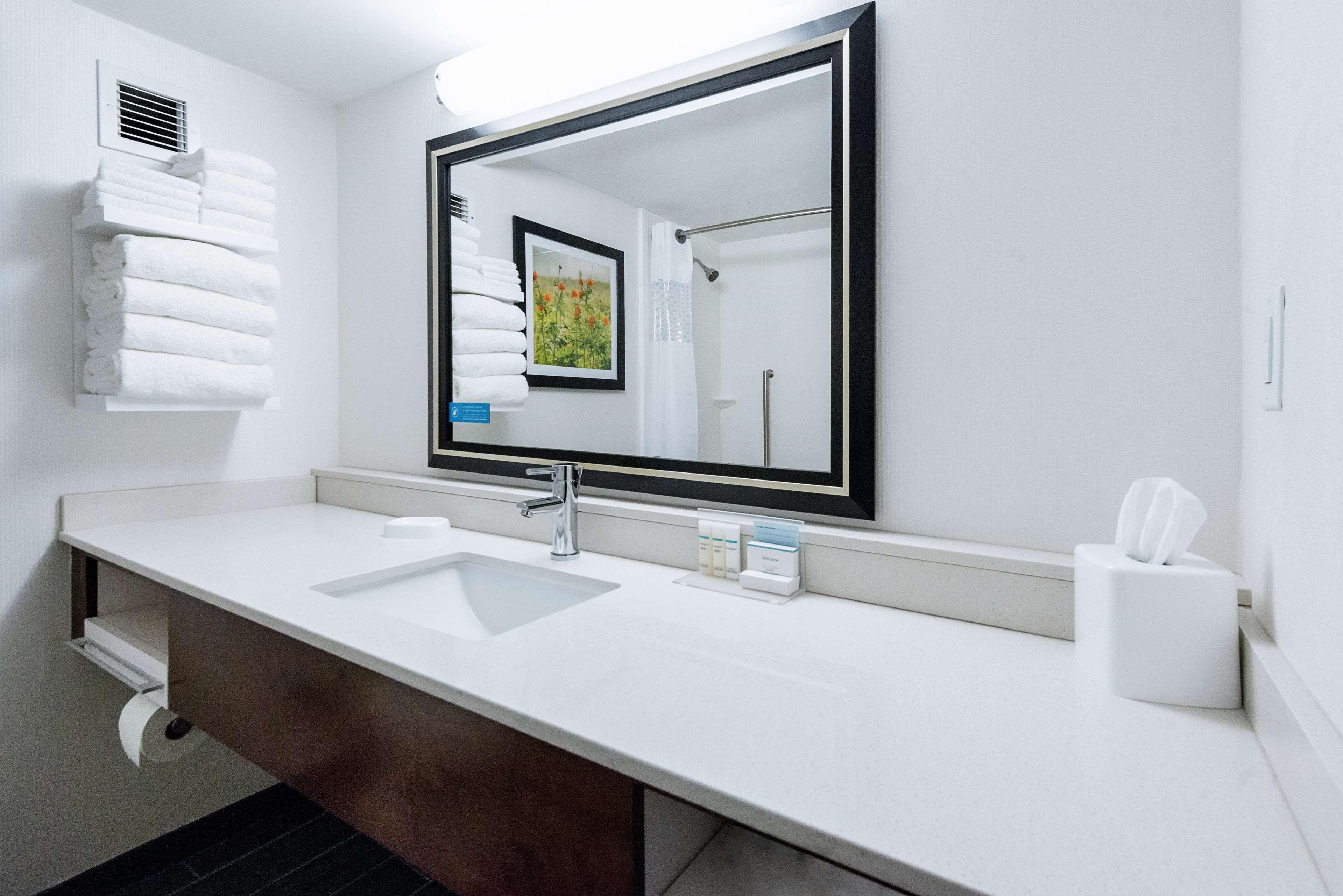 Hampton Inn Meridian Eksteriør bilde