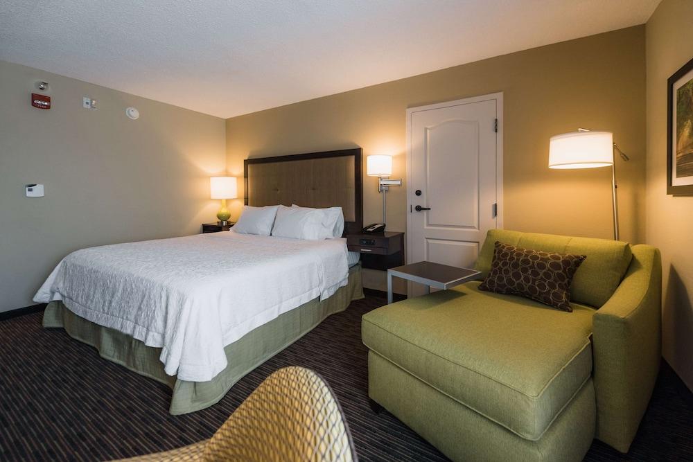 Hampton Inn Meridian Eksteriør bilde