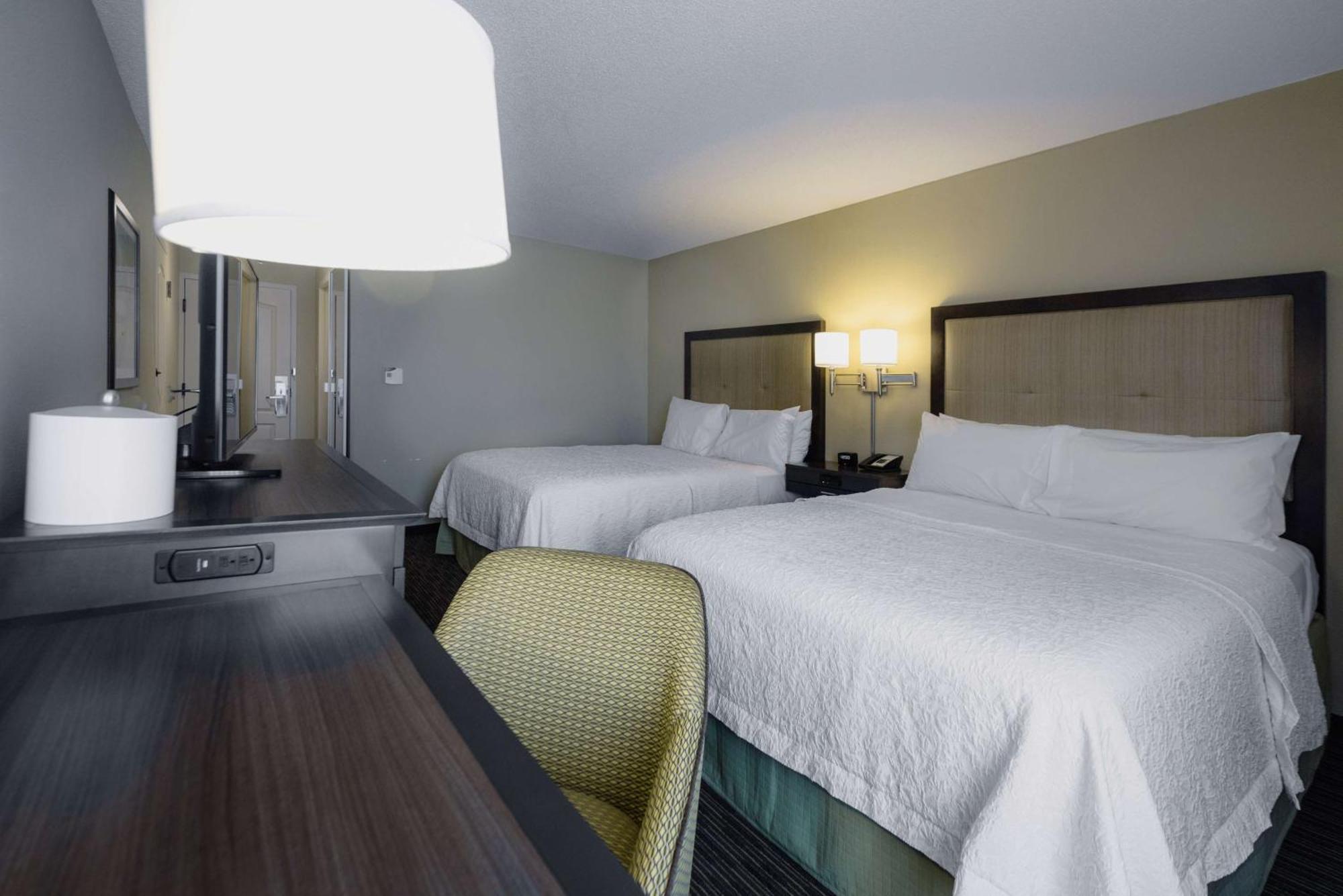 Hampton Inn Meridian Eksteriør bilde