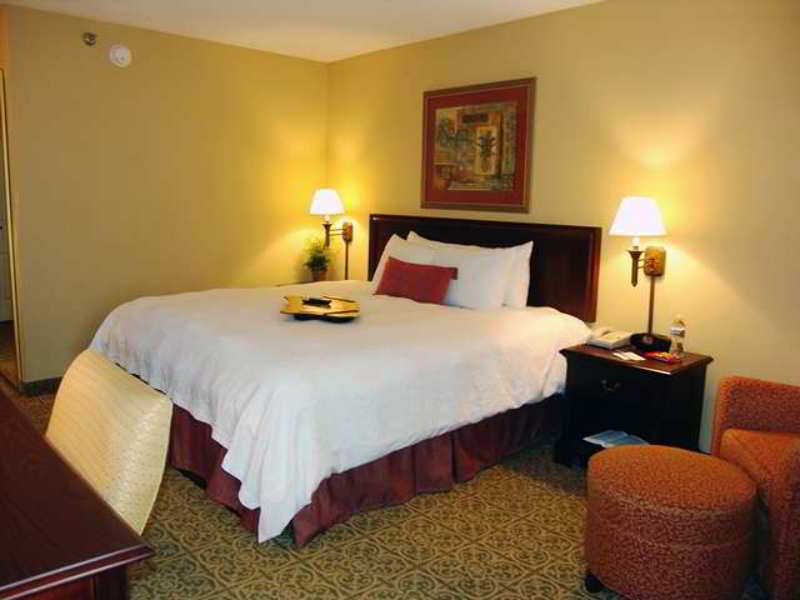 Hampton Inn Meridian Rom bilde